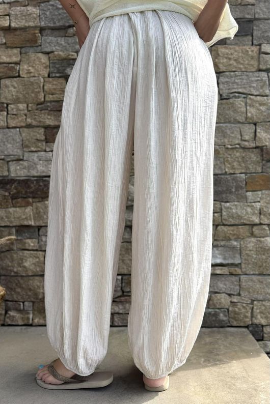 Cyril Crinkle Balloon Pant Calico